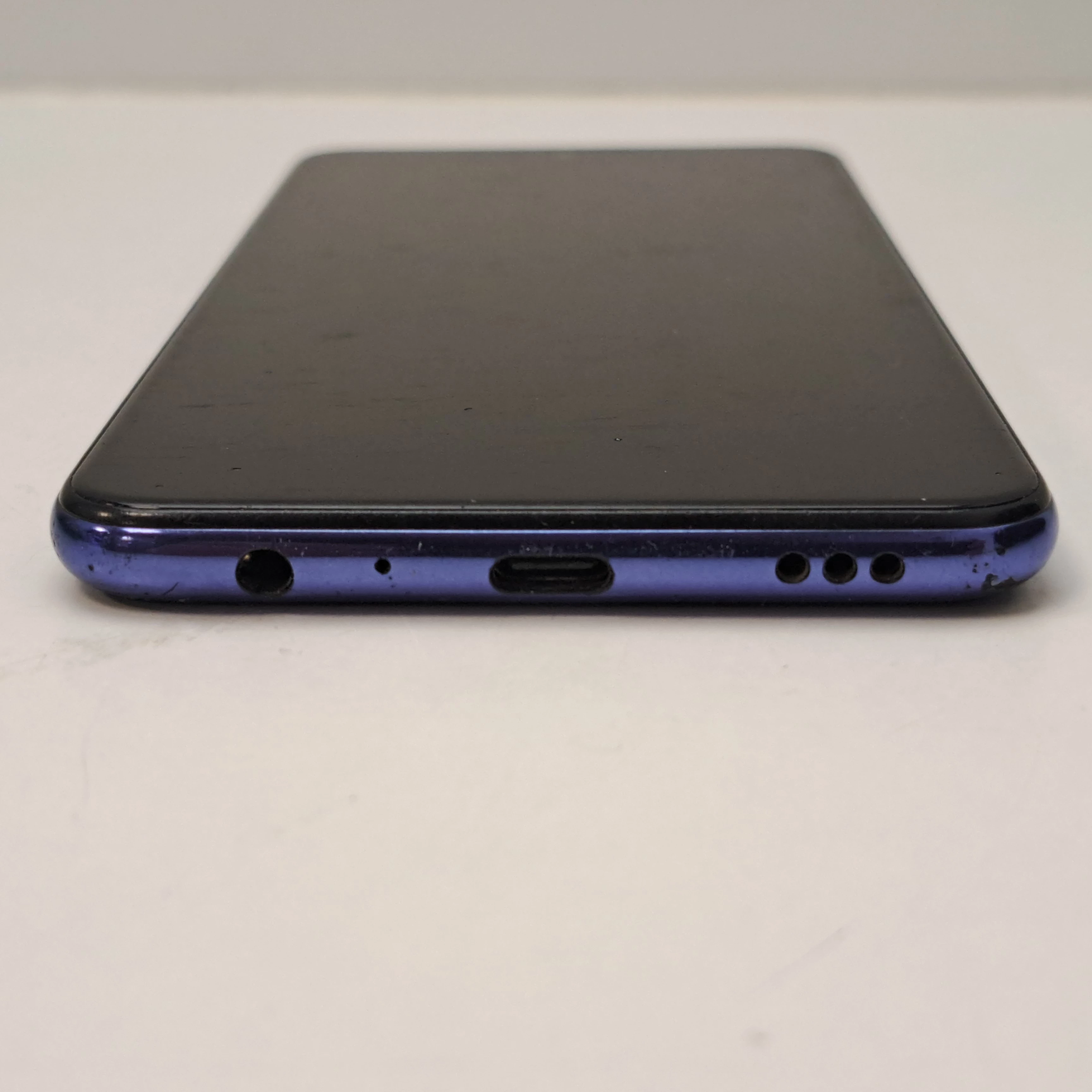 telefon-lg-k52-kod-producenta-lmk520emw