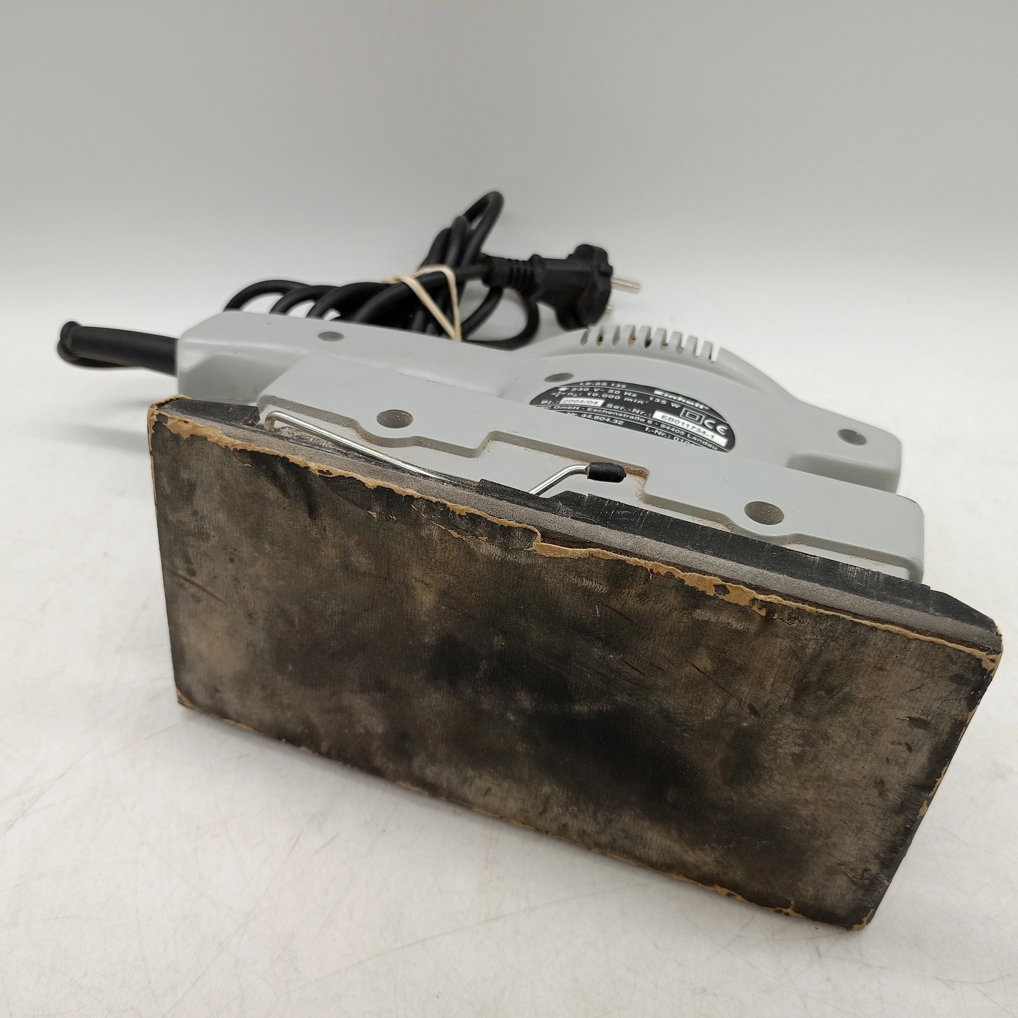 szlifierka-oscylacyjna-einhell-rodzaj-zasilania-128529-2