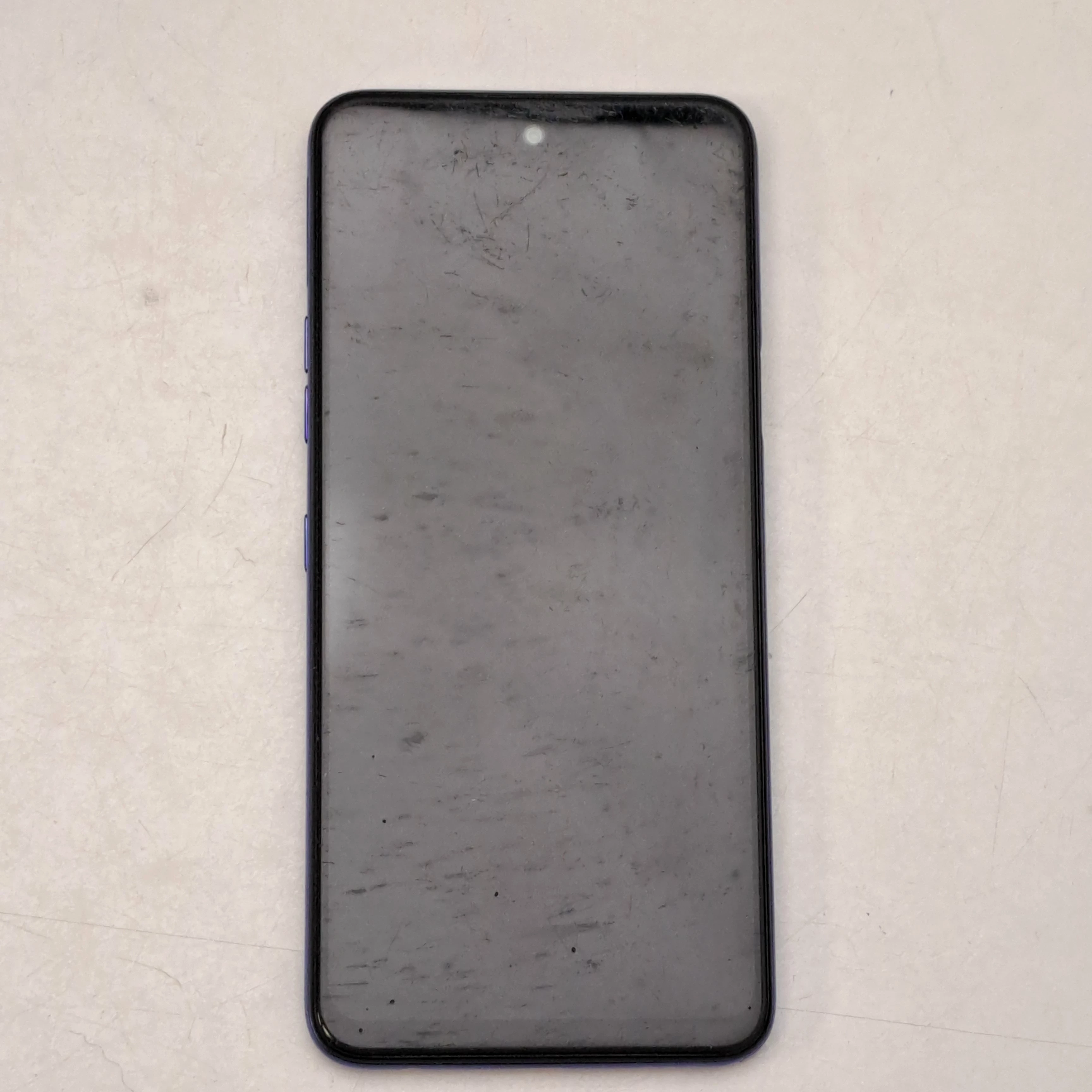 telefon-lg-k52-stan-11323-2