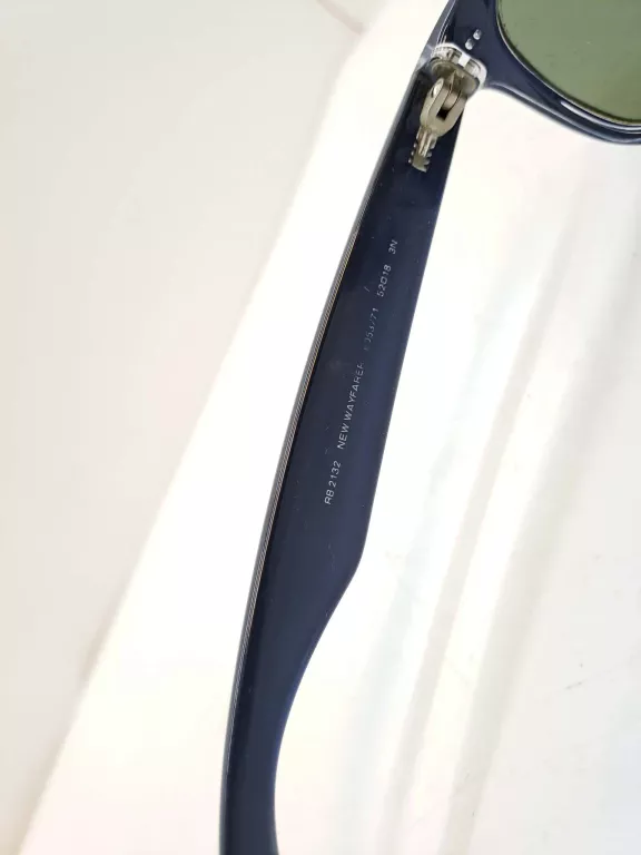okulary-przeciwsloneczne-rayban-rb2132etui-kod-producenta-00200101937933
