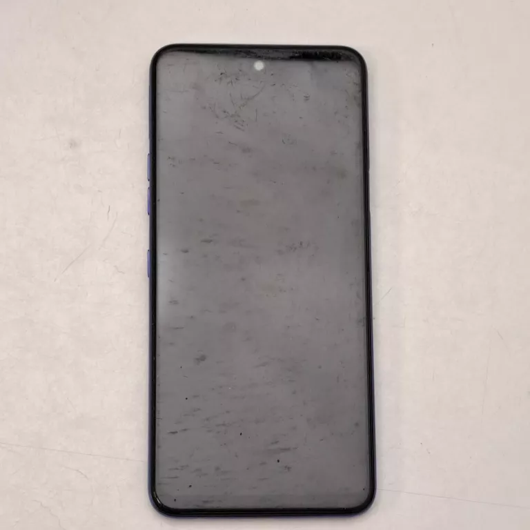 telefon-lg-k52-stan-11323-2