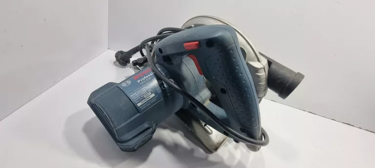 bosch-reczna-pilarka-tarczowa-gks-600-srednica-otworu-pily-2000