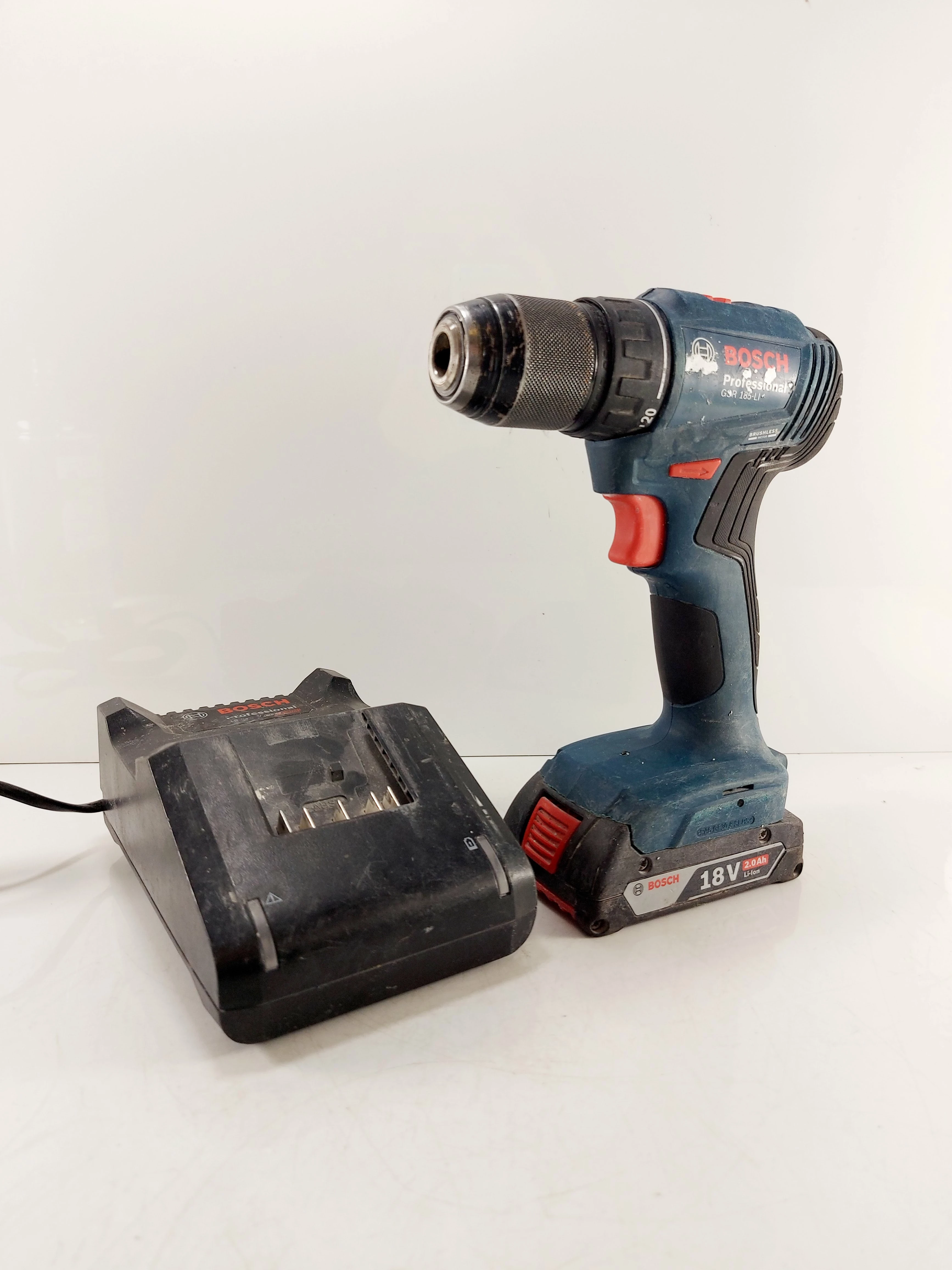 wkretarka-bosch-gsr-185-li-ladowarka-starolecka-63-poznan-x