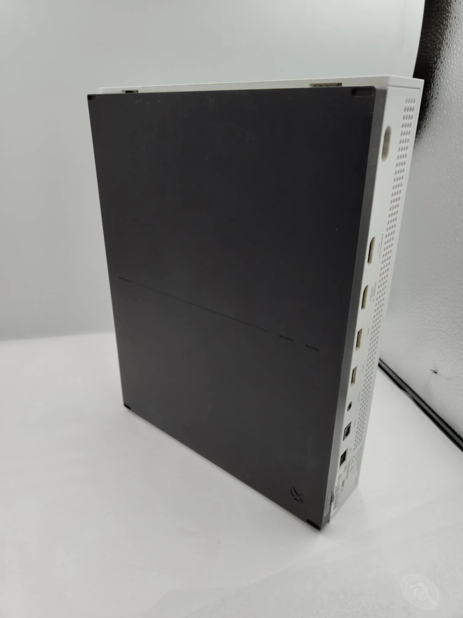 konsola-xbox-one-s-1681-500-gb-kod-producenta-zq9-00046