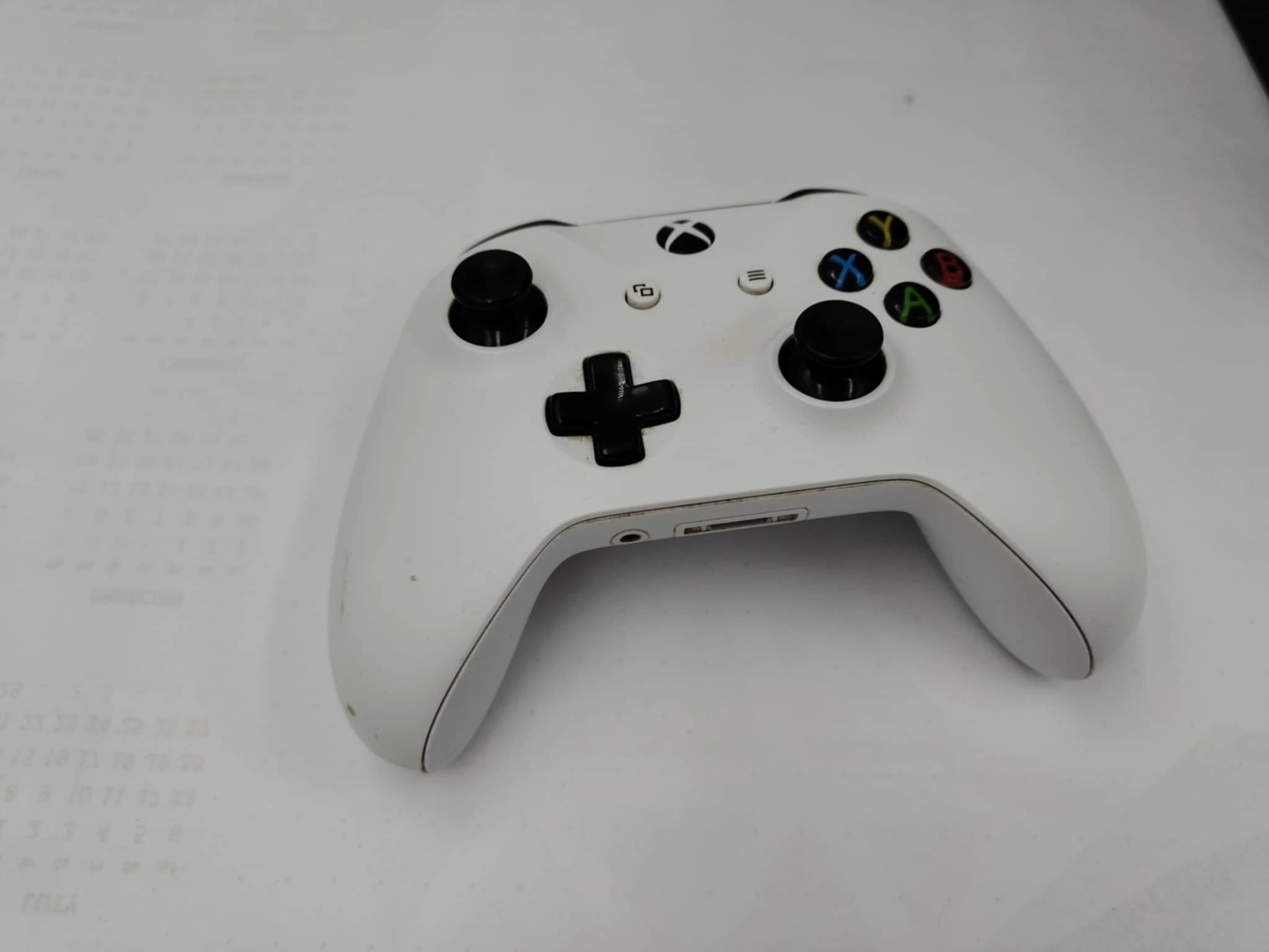 konsola-xbox-one-s-1681-500-gb-ean-gtin-5900626820608