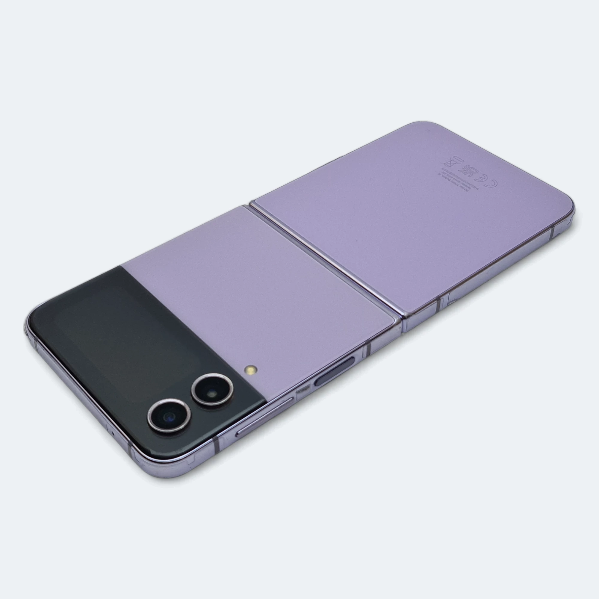 smartfon-rozkladany-samsung-galaxy-z-flip-4-8128gb-67-amoled-1210-mpi-ean-gtin-8806094535013