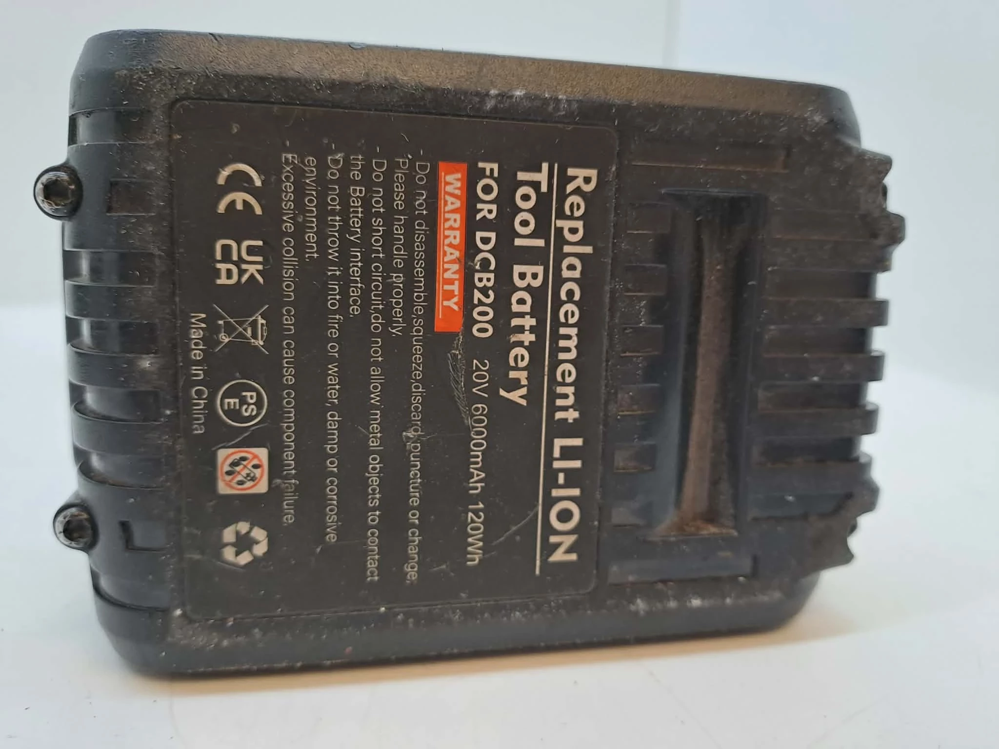 wkretarka-dewalt-dcd776batlad-pojemnosc-akumulatora-130