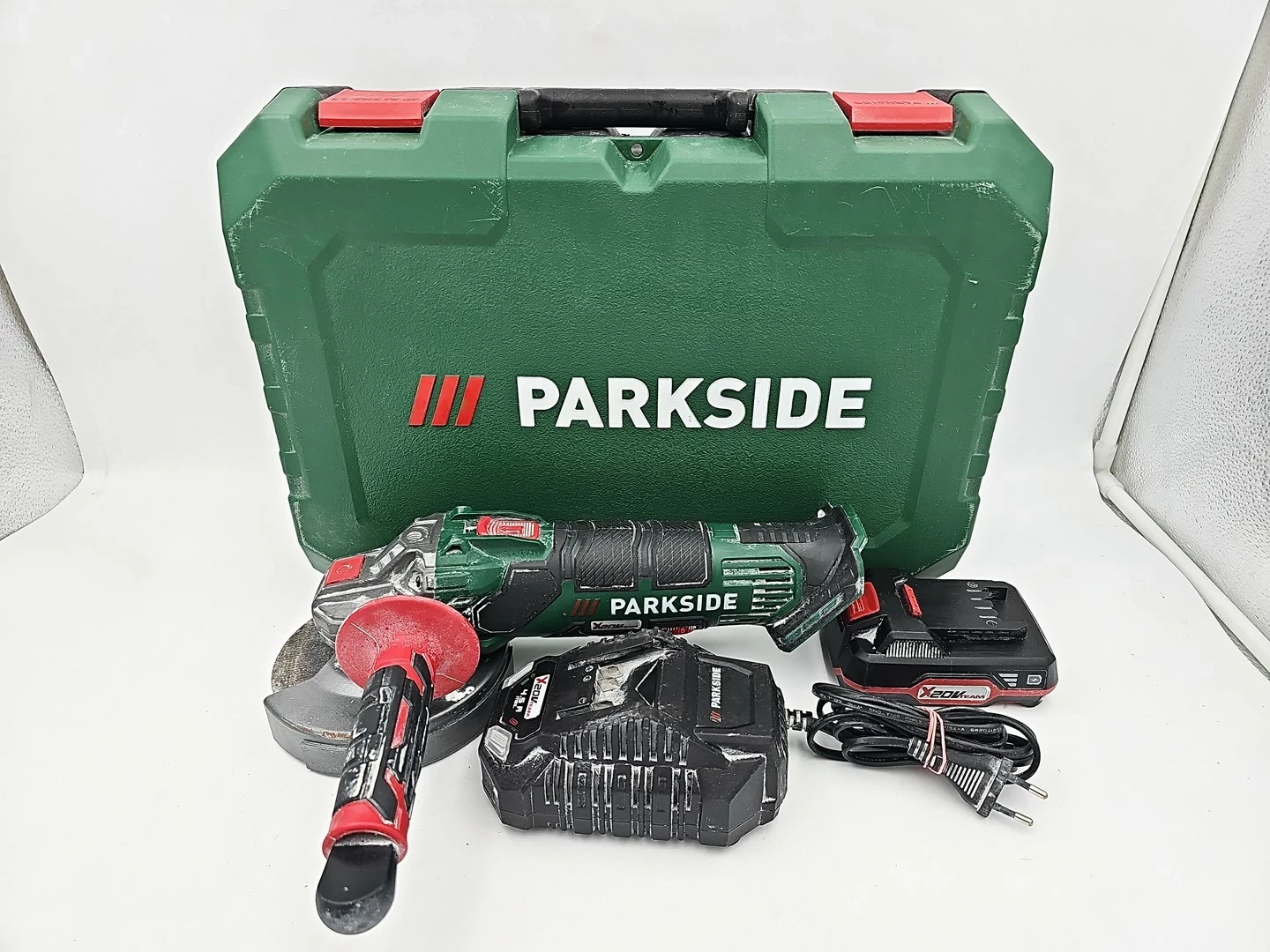 szlifierka-katowa-akumulatorowa-parkside-pwsa-li-f4-komplet-walizka-legionow-3-grudziadz