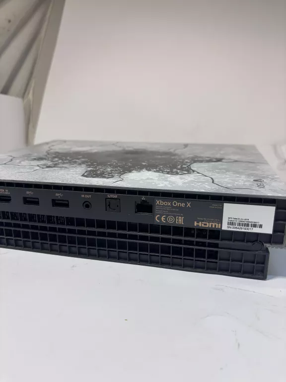 konsola-xbox-one-x-edycja-gears-of-war-zestaw-wersja-konsoli-130591-225650