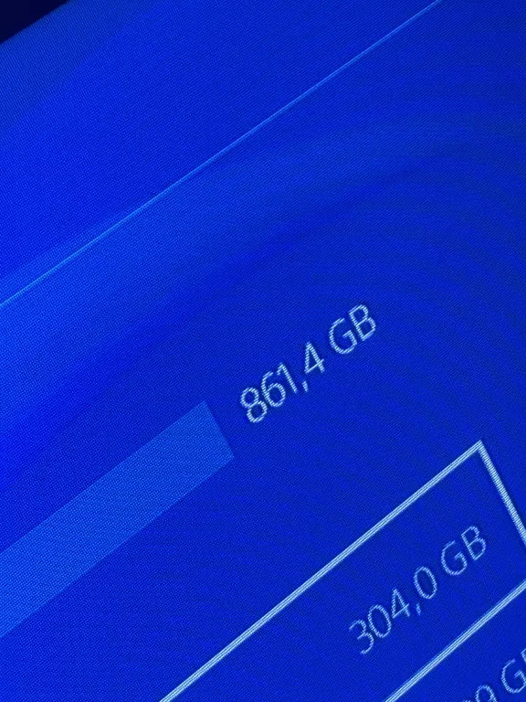 konsola-ps4-slim-1tb-1xpad-2xgra-gry-w-zestawie-205998-225570