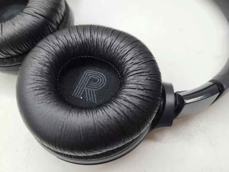 nauszne-sluchawki-bezprzewodowe-jbl-tune-525bt-model-250439-1920145