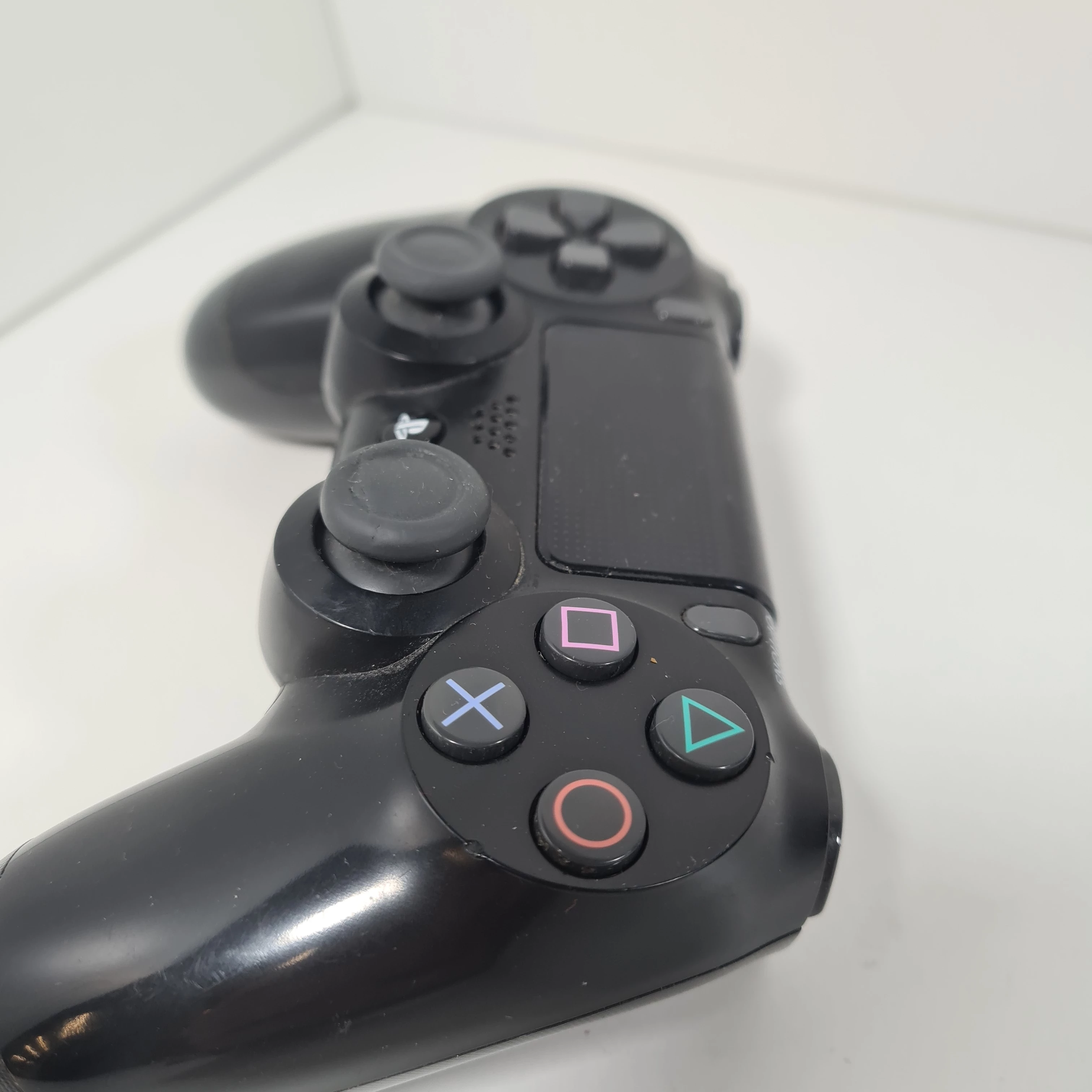 pad-ps4-czarny-stan-11323-2