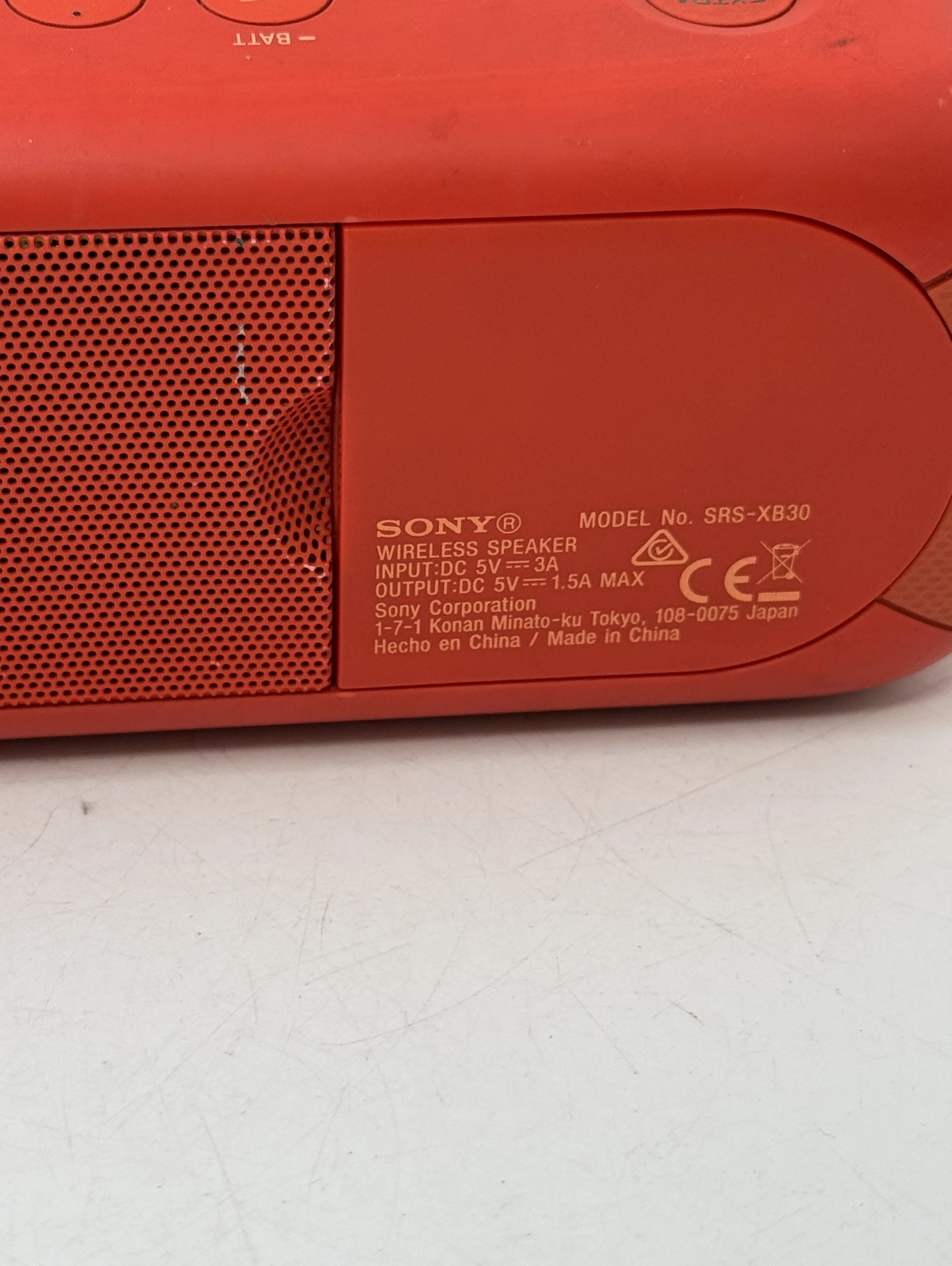 glosnik-sony-srsxb30-czerwony-moc-2000