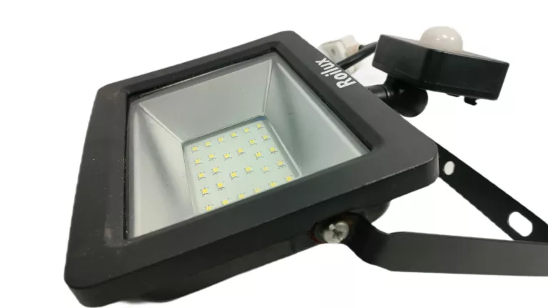 lampa-roilux-floodlight-6400k-30w-z-czujnikiem-ruchu-moc-znamionowa-3000