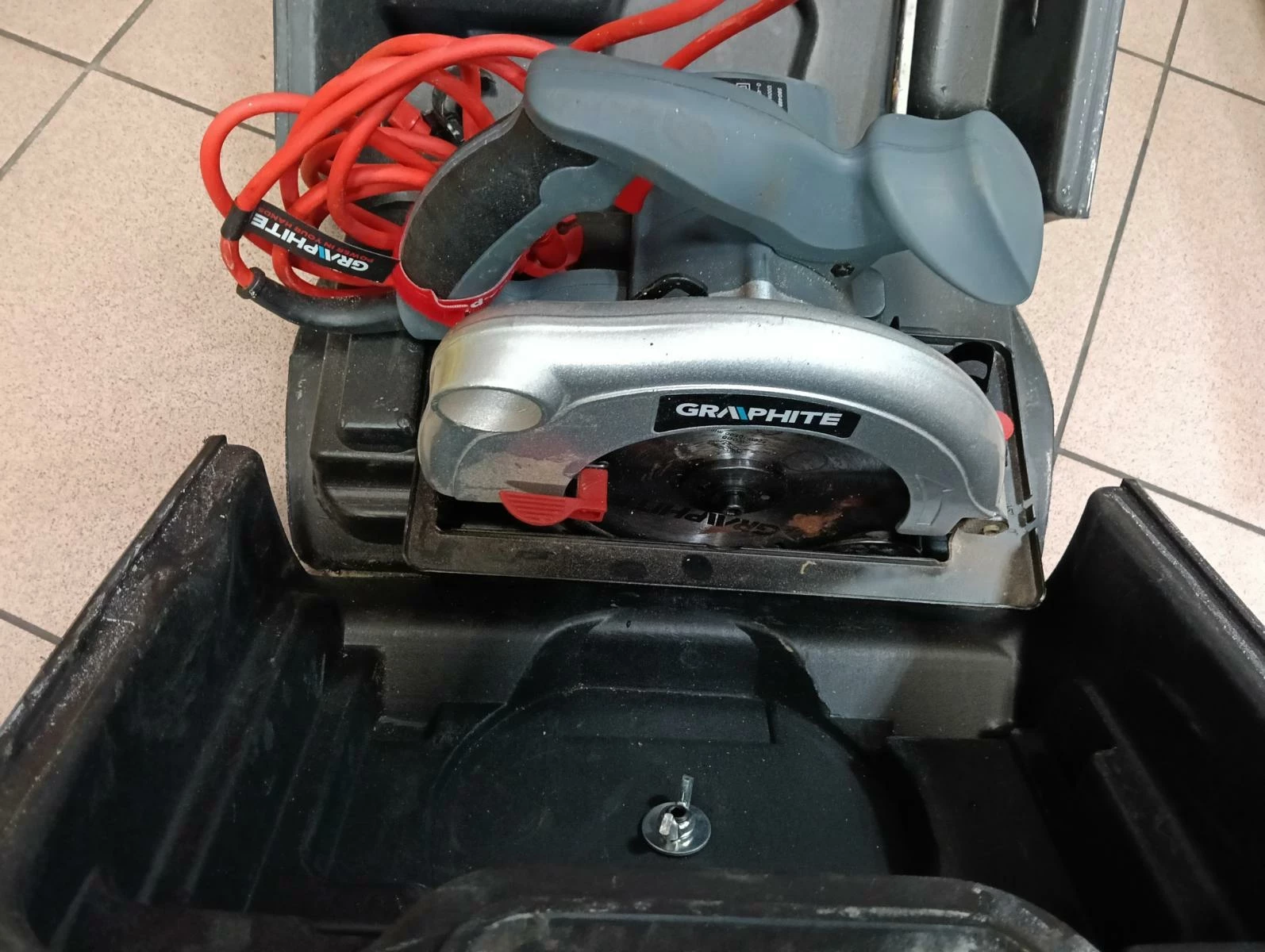 pilarka-graphite-58g488-walizka-ean-gtin-5902062584885