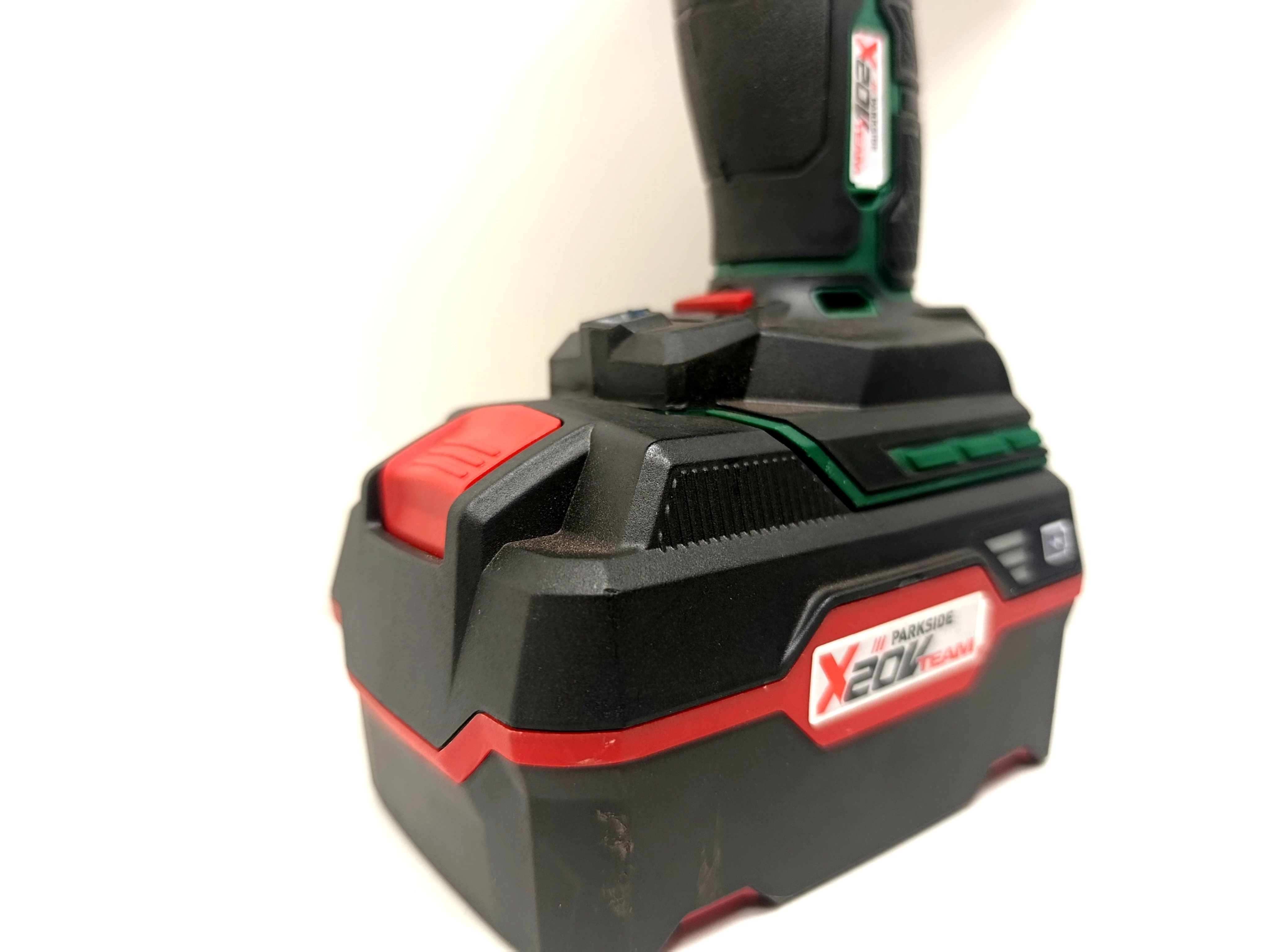 klucz-udarowy-parkside-20v-passk-20-li-c4-product-id-db685a1b-18b3-4d94-94d0-f6bf5ca1bc0a