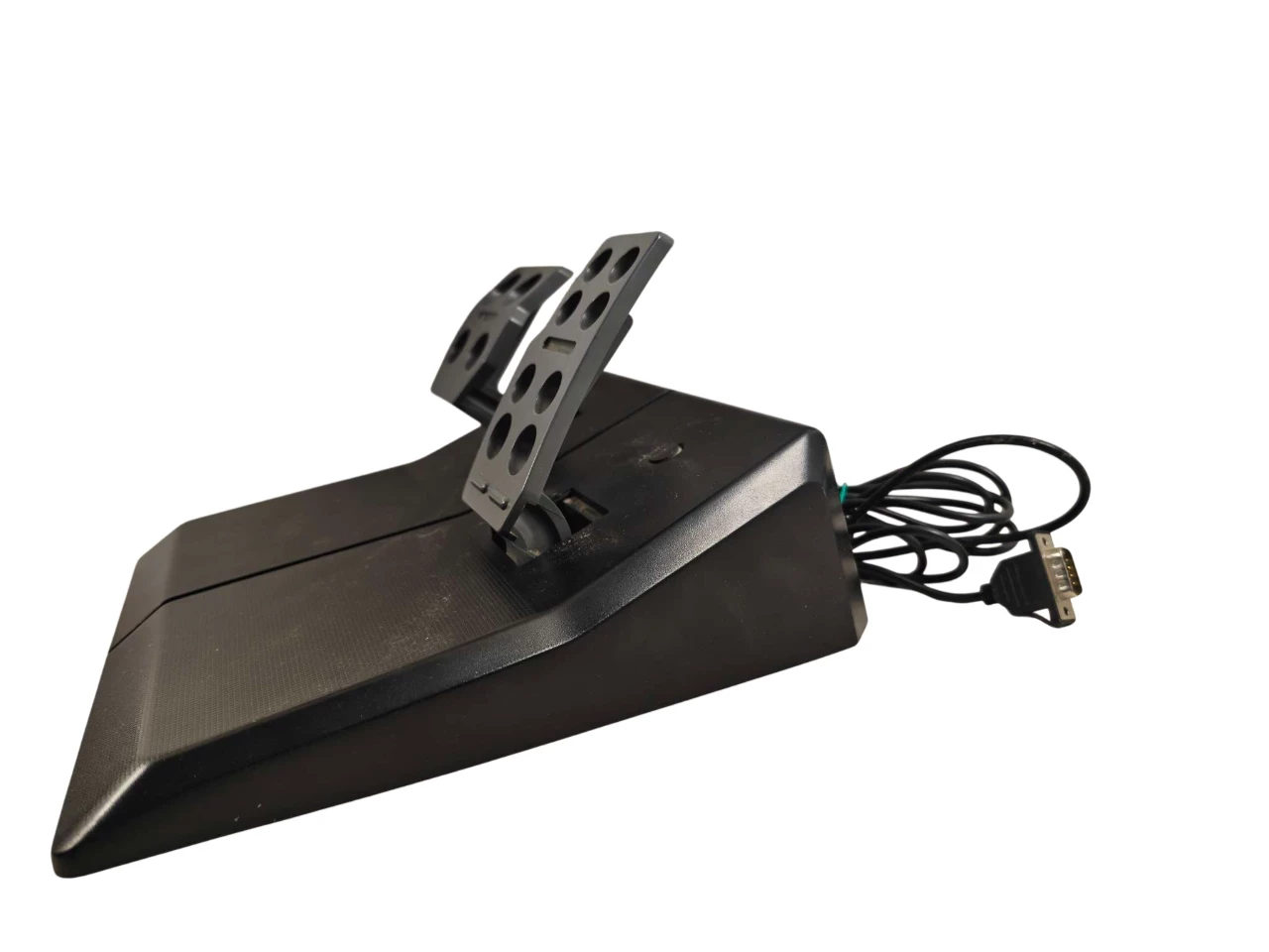 kierownica-logitech-formula-force-ex-product-id-d2d0ab07-7b6b-4172-ae9c-f7cbc2977679