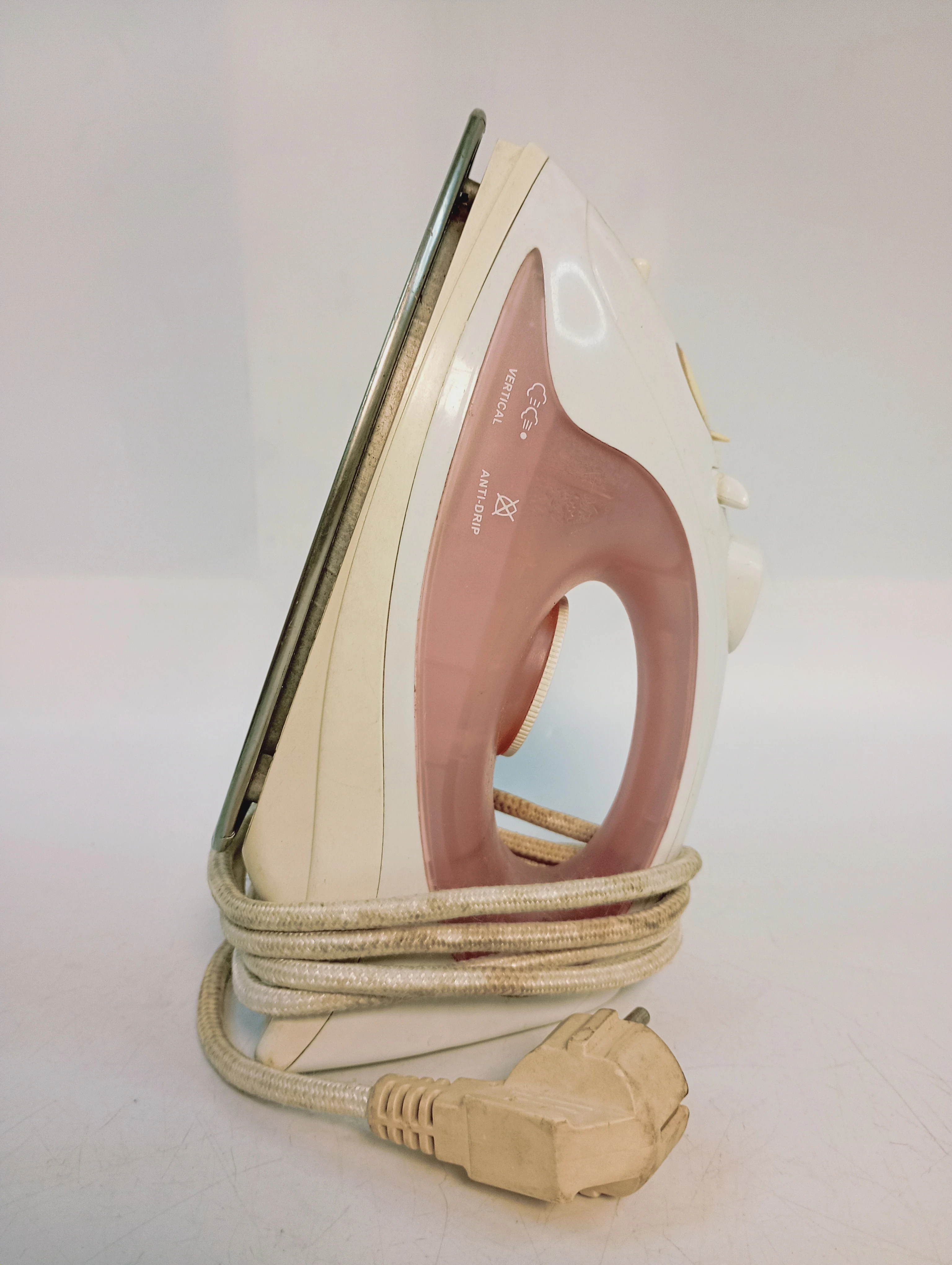 zelazko-tesco-irss-1913-stan-11323-2