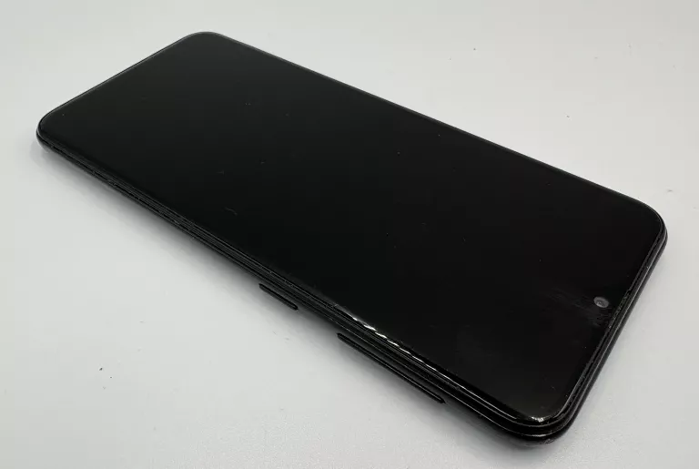 telefon-samsung-galaxy-a20e-332gb-przekatna-ekranu-580