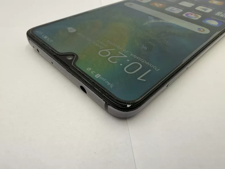 telefon-huawei-mate-20-4128gb-przekatna-ekranu-653