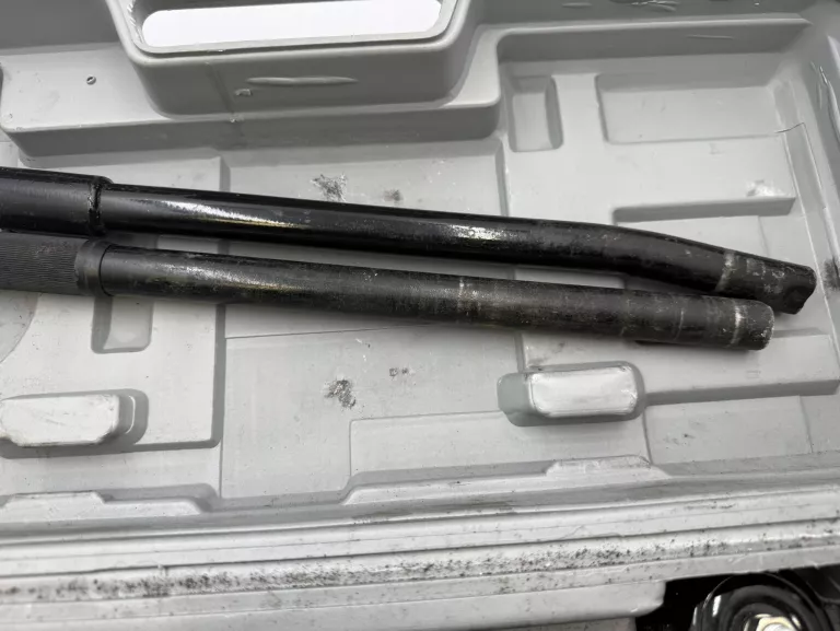 podnosnik-hydrauliczny-zaba-2t-walizka-udzwig-200000