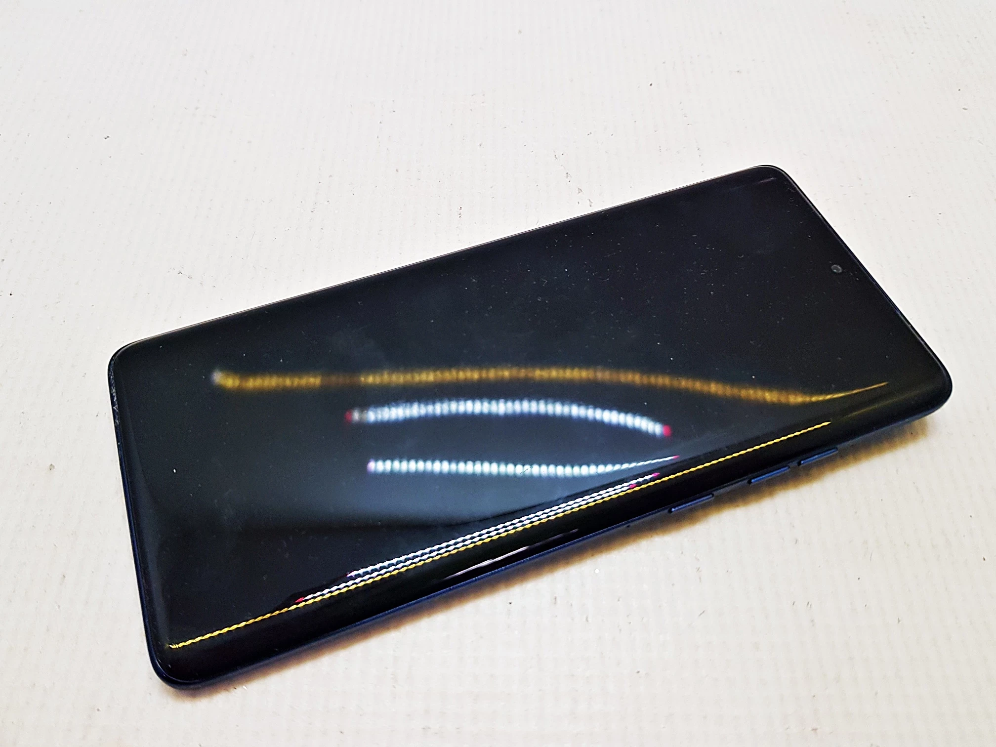 telefon-smartfon-motorola-edge-60-12-gb-512-gb-sam-ean-gtin-0840023288876