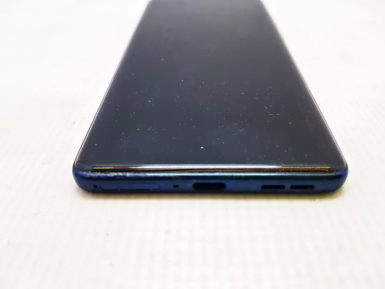 telefon-smartfon-motorola-edge-60-12-gb-512-gb-sam-kod-producenta-pb7x0007se