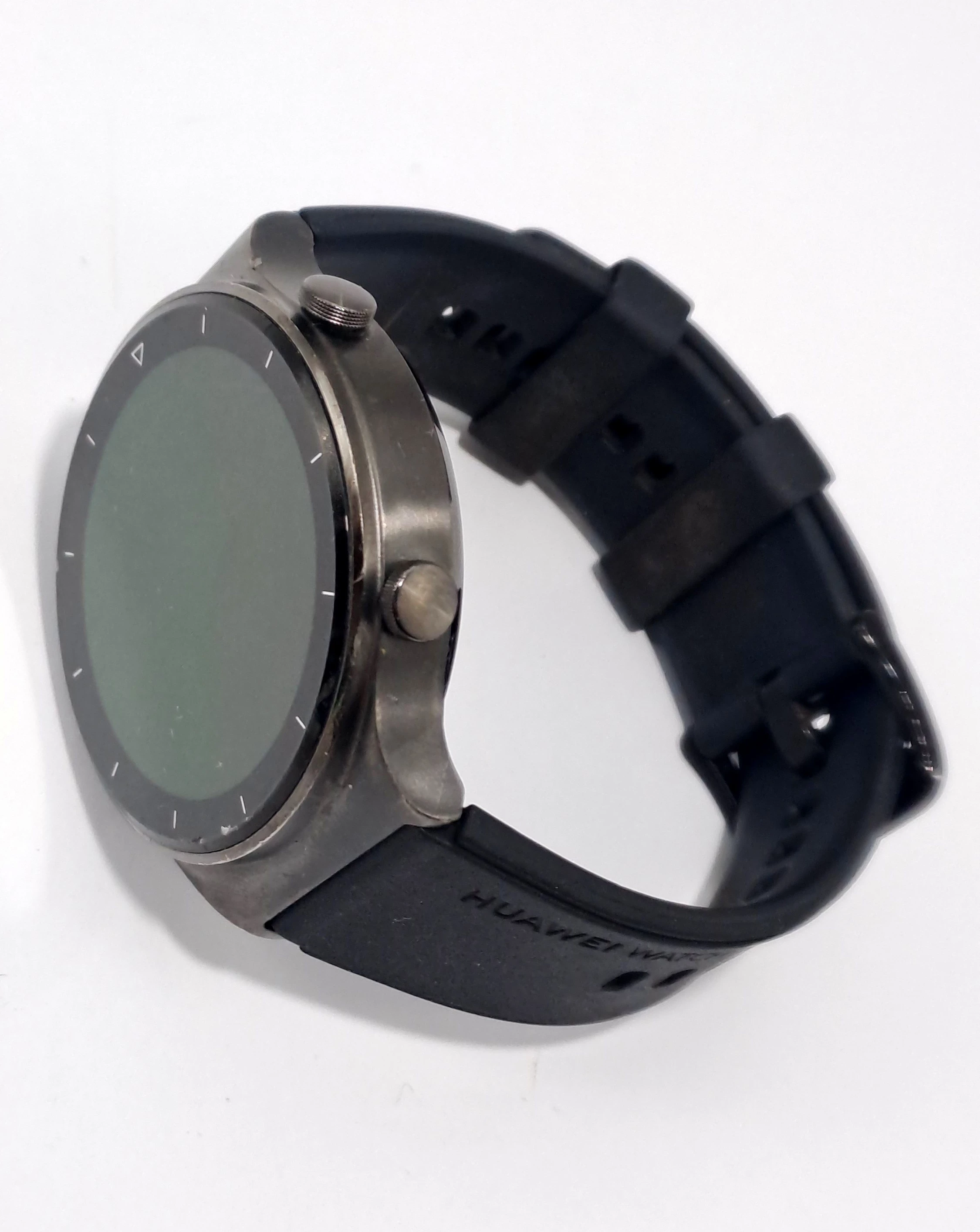 smartwatch-huawei-watch-gt-2-pro-model-249460-1222692