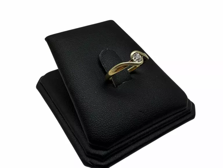 piekny-zloty-pierscionek-z-brylantem-149g-585-r9-stan-11323-238058