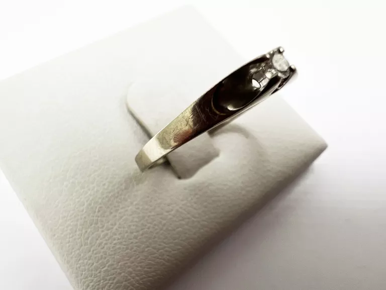 pierscionek-z-bialego-zlota-z-brylantem-p585-213g-r20-kilinskiego-1-golub-dobrzyn