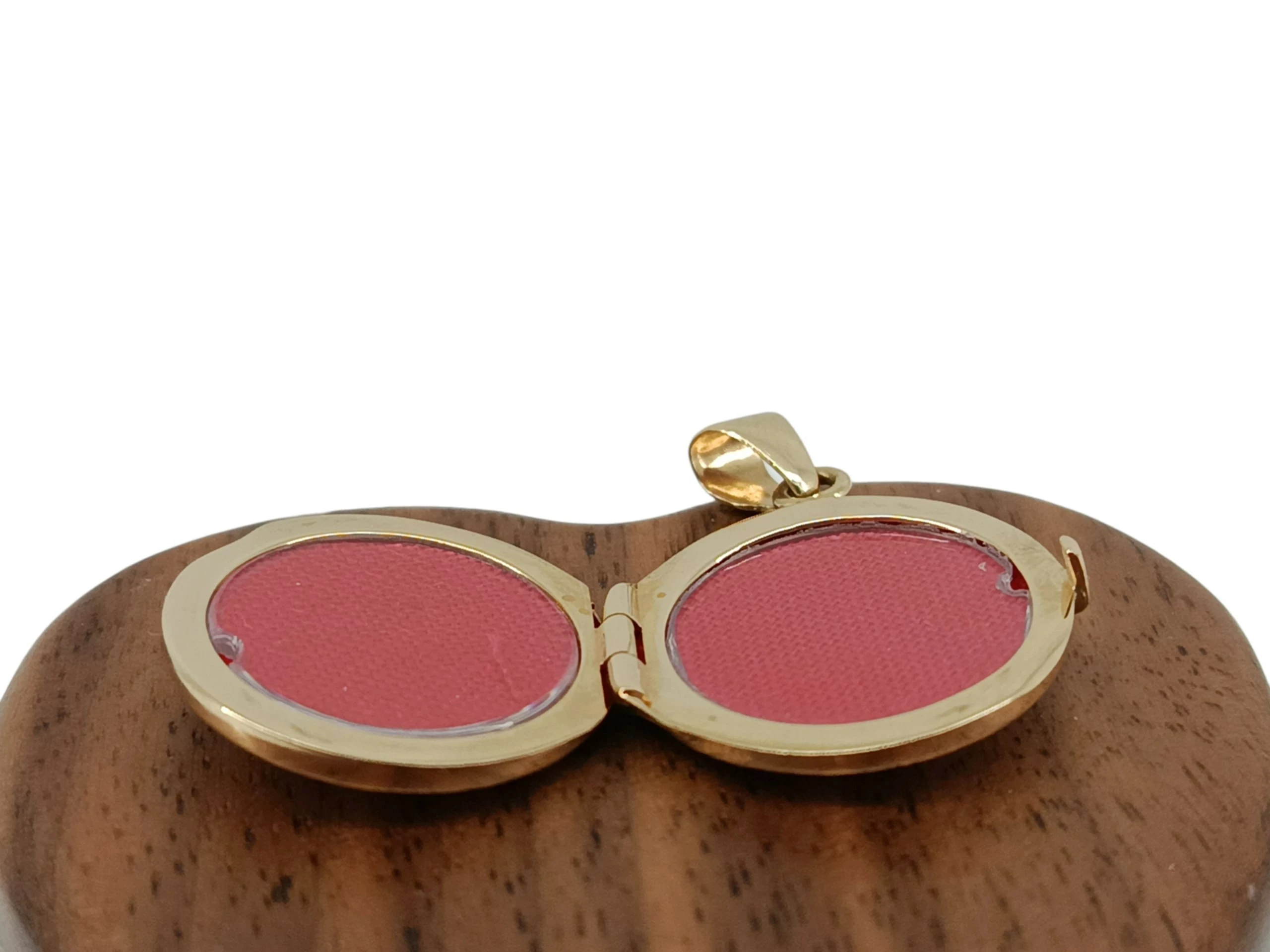 zlote-okragle-puzderko-p585-462g-material-15835-2