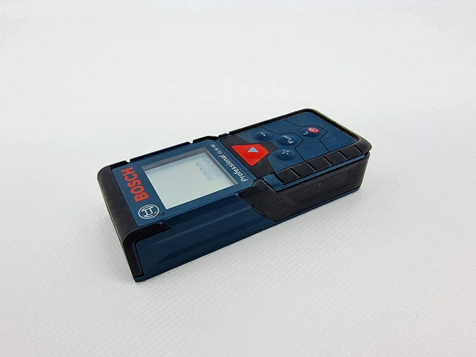 dalmierz-laserowy-glm-40-bosch-maksymalny-zasieg-204901-222077