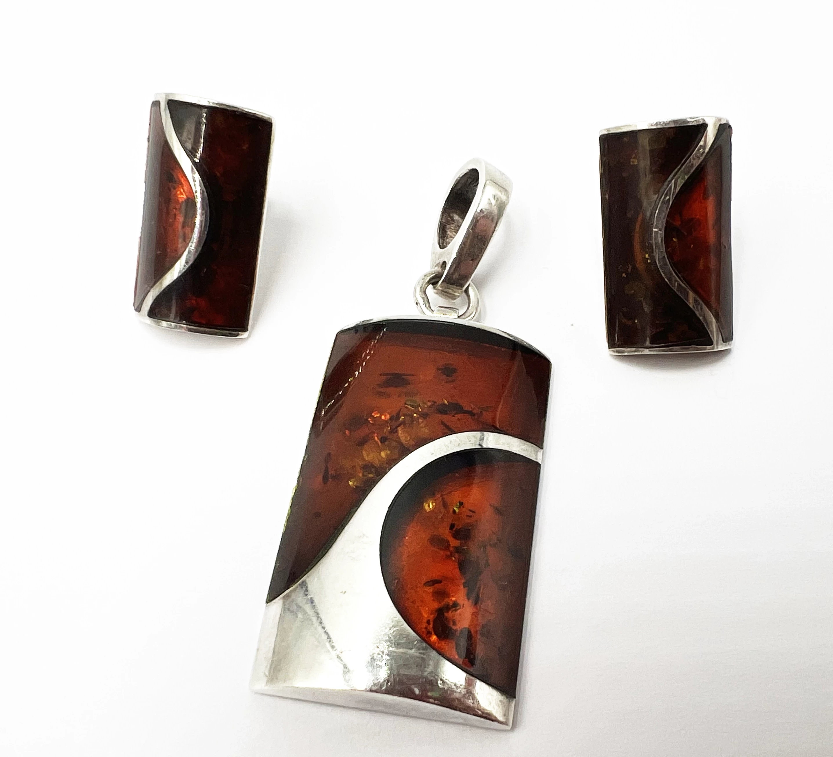 srebrny-komplet-zawieszka-kolczyki-bursztyn-p9251599g-stan-11323-253806