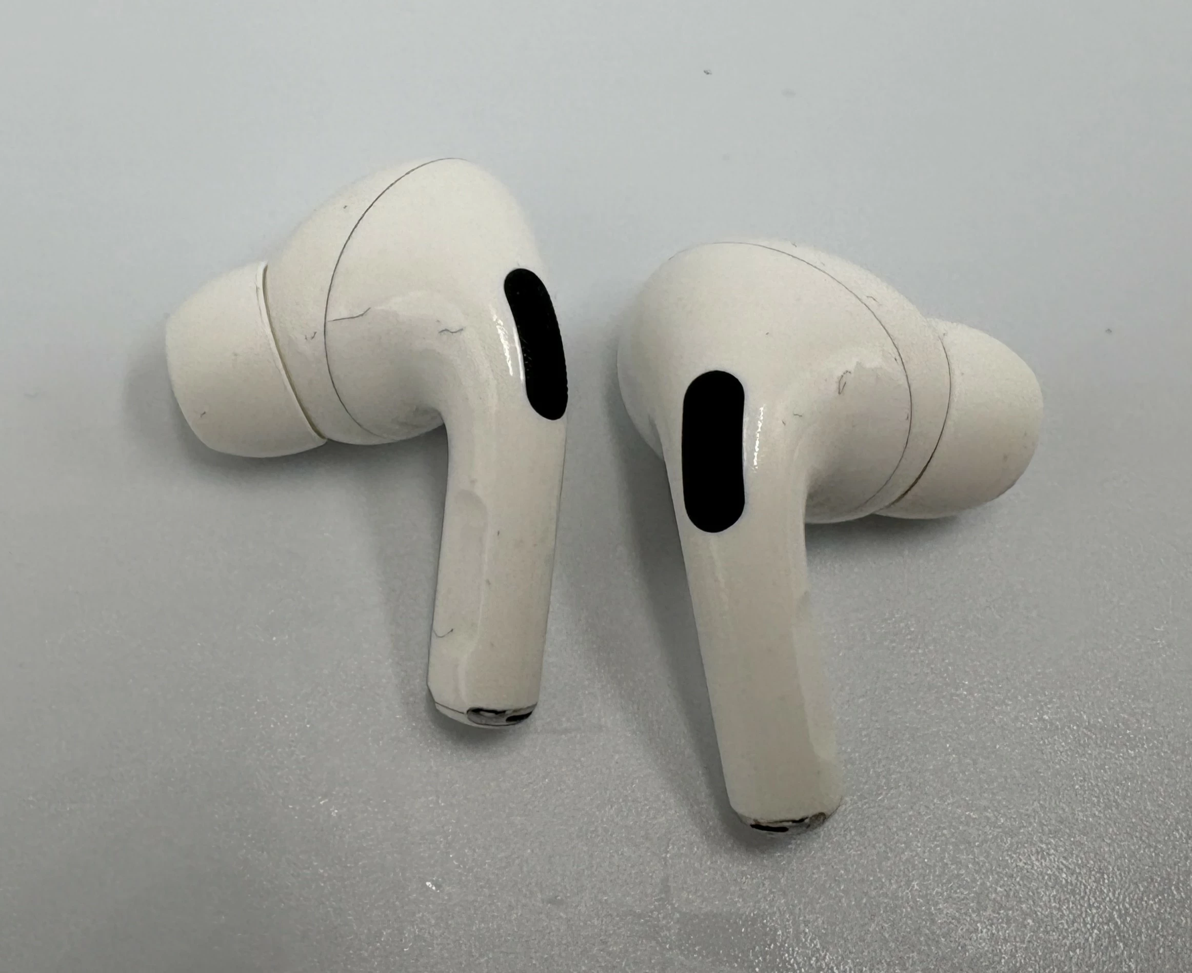 sluchawki-airpods-pro-1gen-a2083-a2084-a2190-marka-248811-1131476