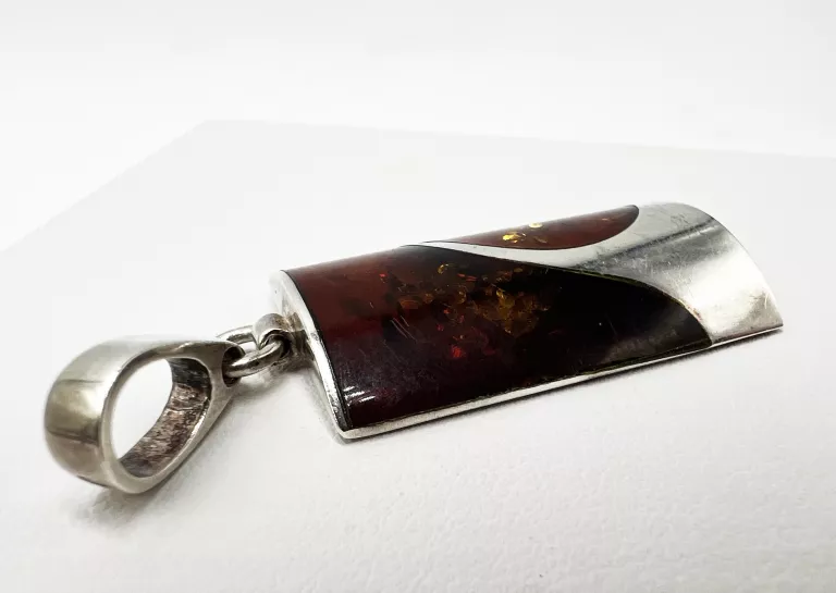 srebrny-komplet-zawieszka-kolczyki-bursztyn-p9251599g-material-dominujacy-223721-2048