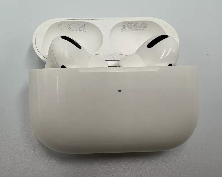 sluchawki-airpods-pro-1gen-a2083-a2084-a2190-stan-11323-2