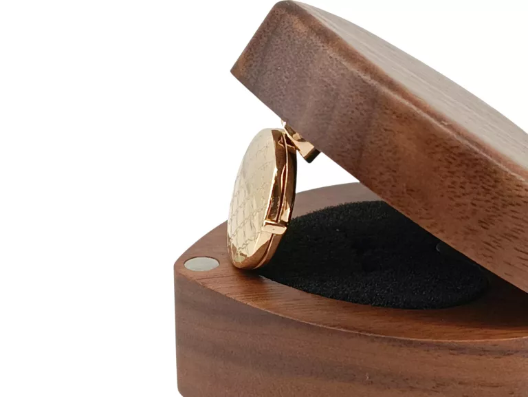 zlote-okragle-puzderko-p585-462g-stan-11323-2