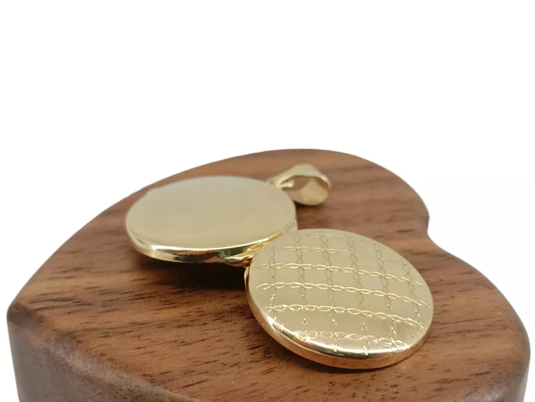 zlote-okragle-puzderko-p585-462g-cechy-207006-4