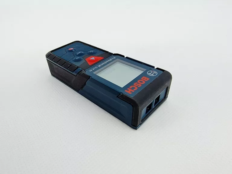 dalmierz-laserowy-glm-40-bosch-stan-11323-2