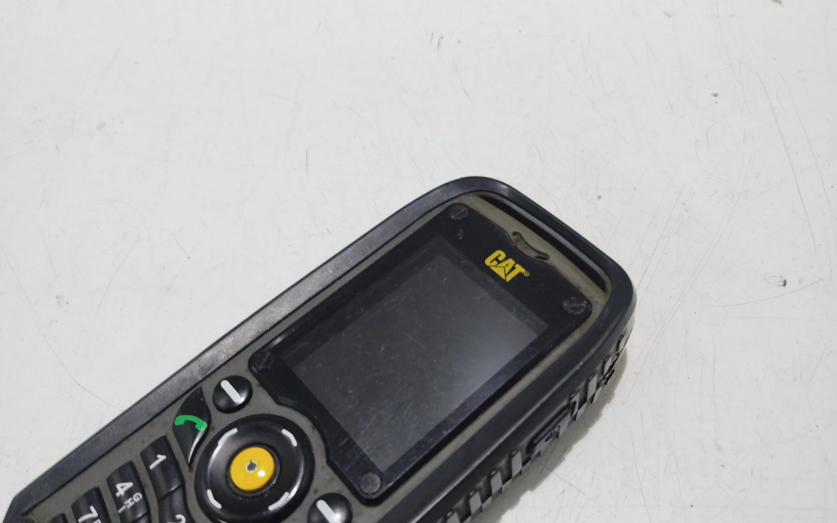 telefon-cat-b25-nie-laduje-typ-202685-212933