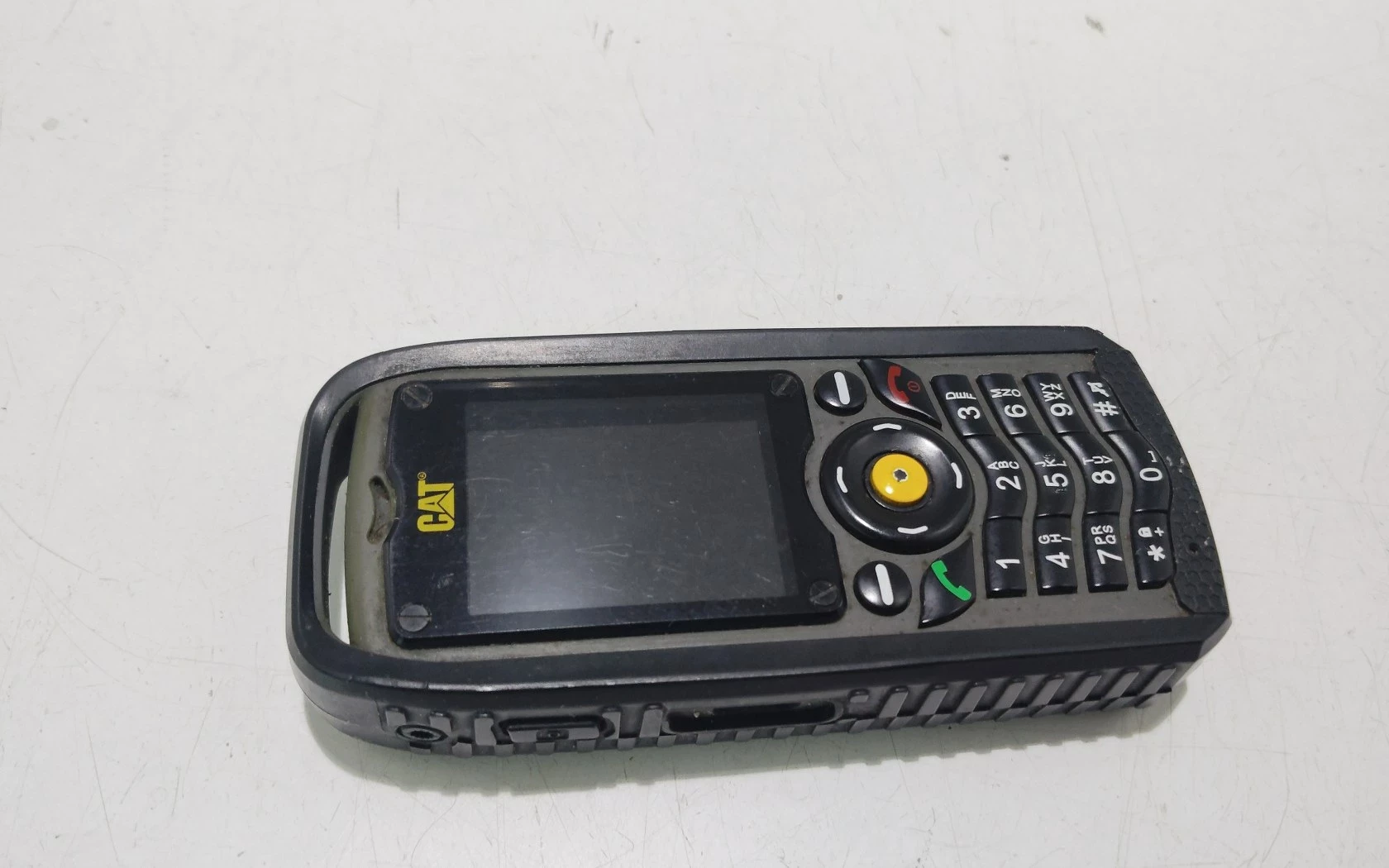 telefon-cat-b25-nie-laduje-stan-11323-2