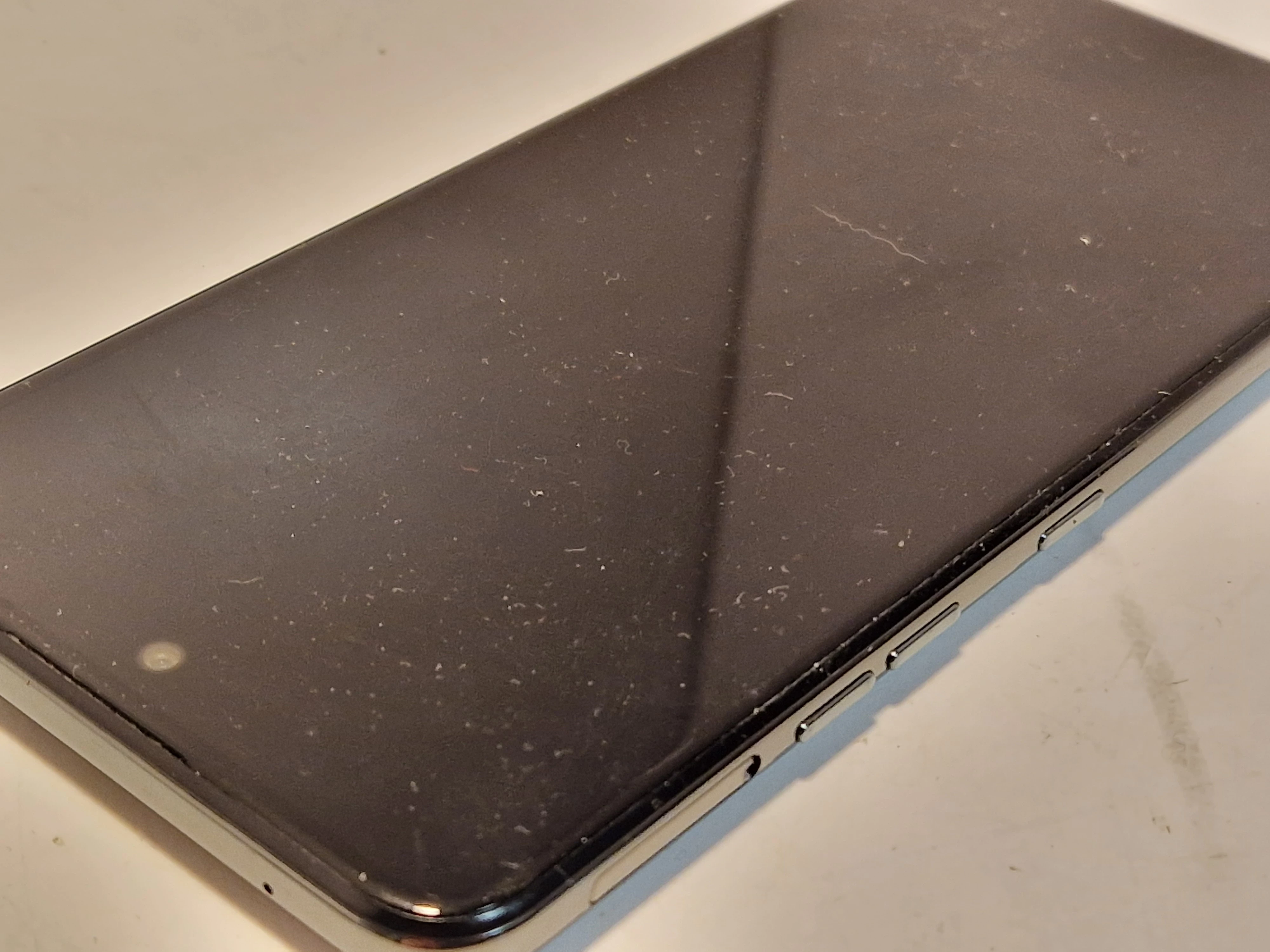 telefon-lg-k42-ean-gtin-606462154123