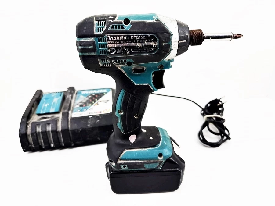 zakretarka-udarowa-makita-dtd152-aku-50ah-ladowarka-stan-11323-2