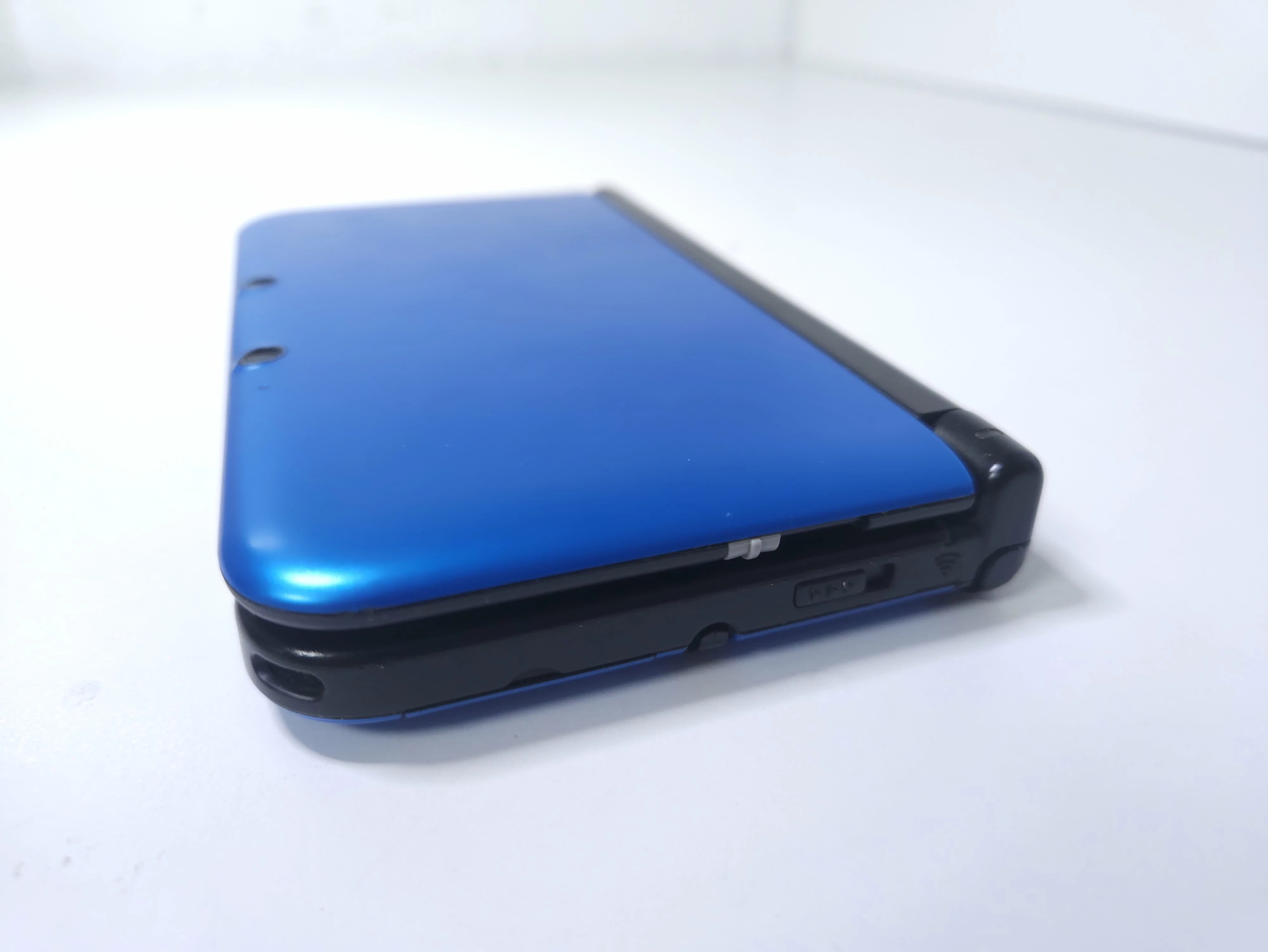 konsola-nintendo-3ds-xl-niebieski-stan-11323-2