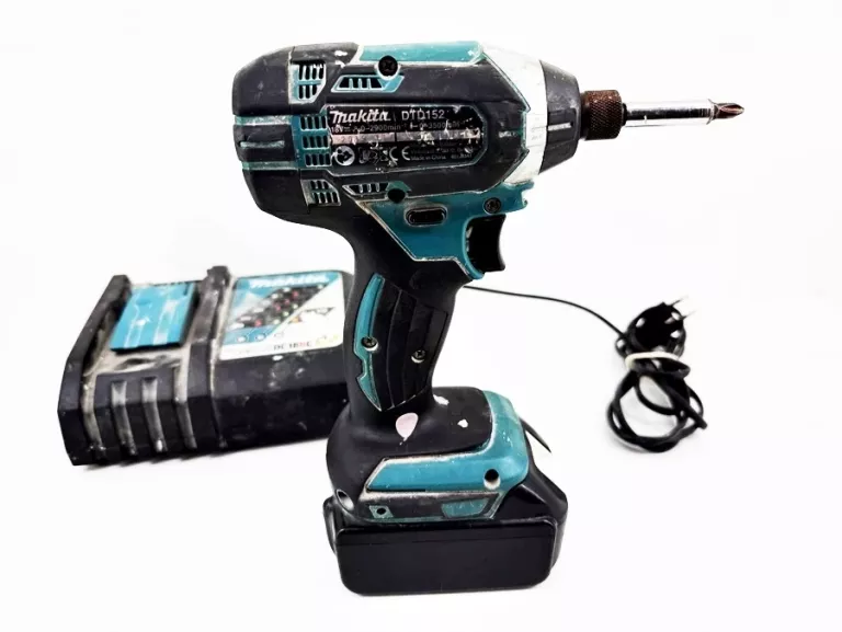 zakretarka-udarowa-makita-dtd152-aku-50ah-ladowarka-stan-11323-2
