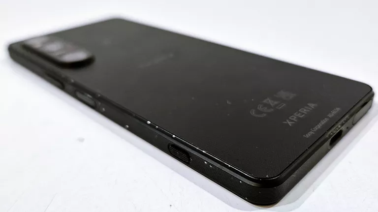 telefon-sony-xperia-1-vi-12256-gb-wbudowana-pamiec-202869-214185