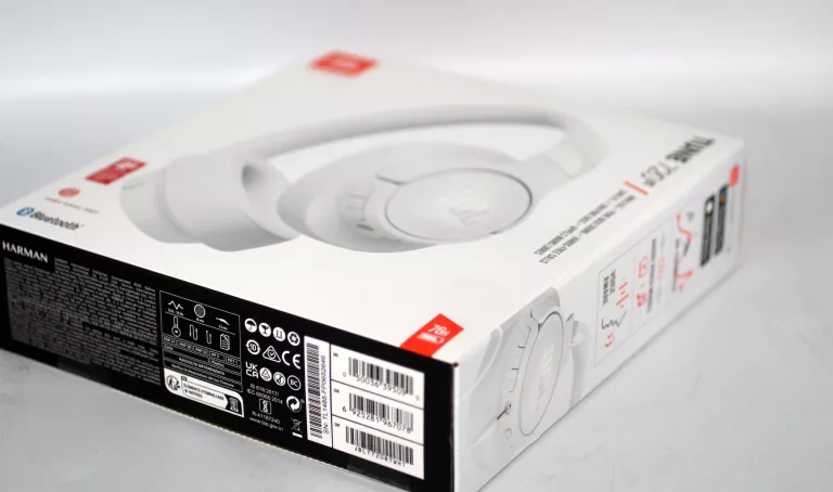 sluchawki-jbl-tune-720-bt-stan-11323-2