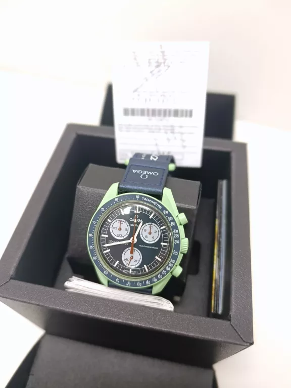 zegarek-omega-x-swatch-mission-on-earth-ziemia-ksztalt-koperty-129223-2