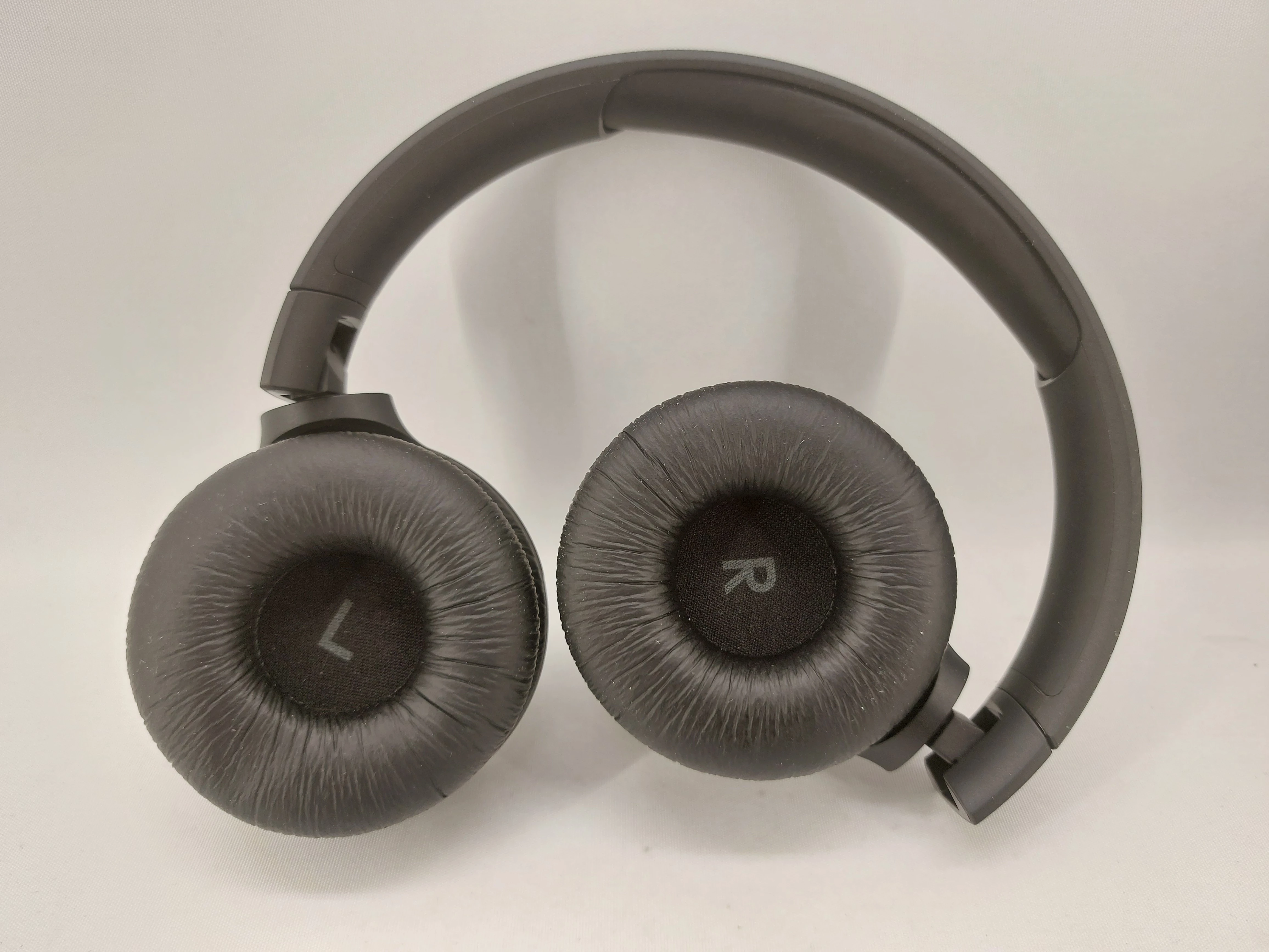 sluchawki-nauszne-jbl-tune-510bt-czarne-kolor-dominujacy-129357-3