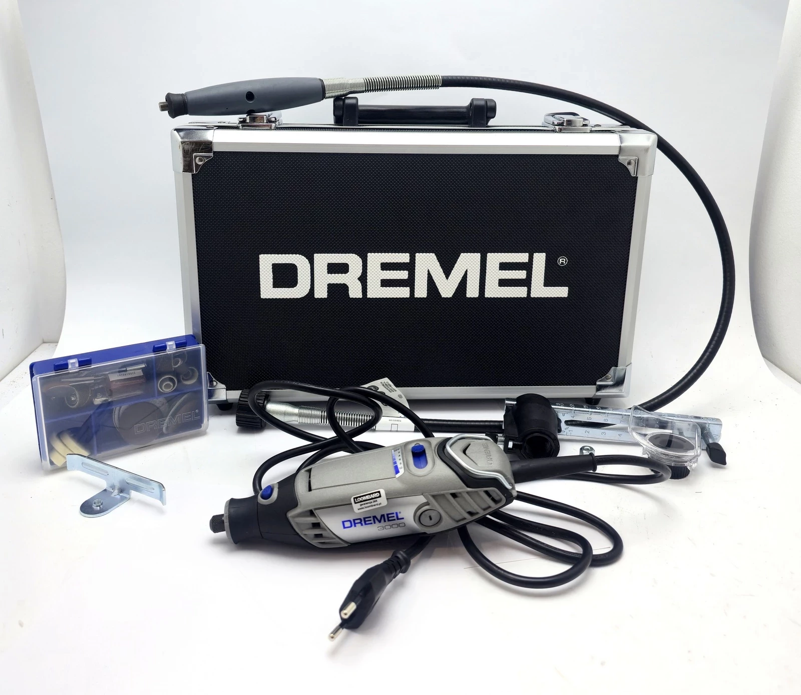 szlifierka-precyzyjna-dremel-3000-walizka-sw-katarzyny-4-torun